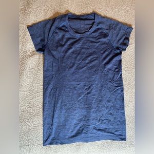 Lululemon Swifty Tech SS, size 10, navy and black